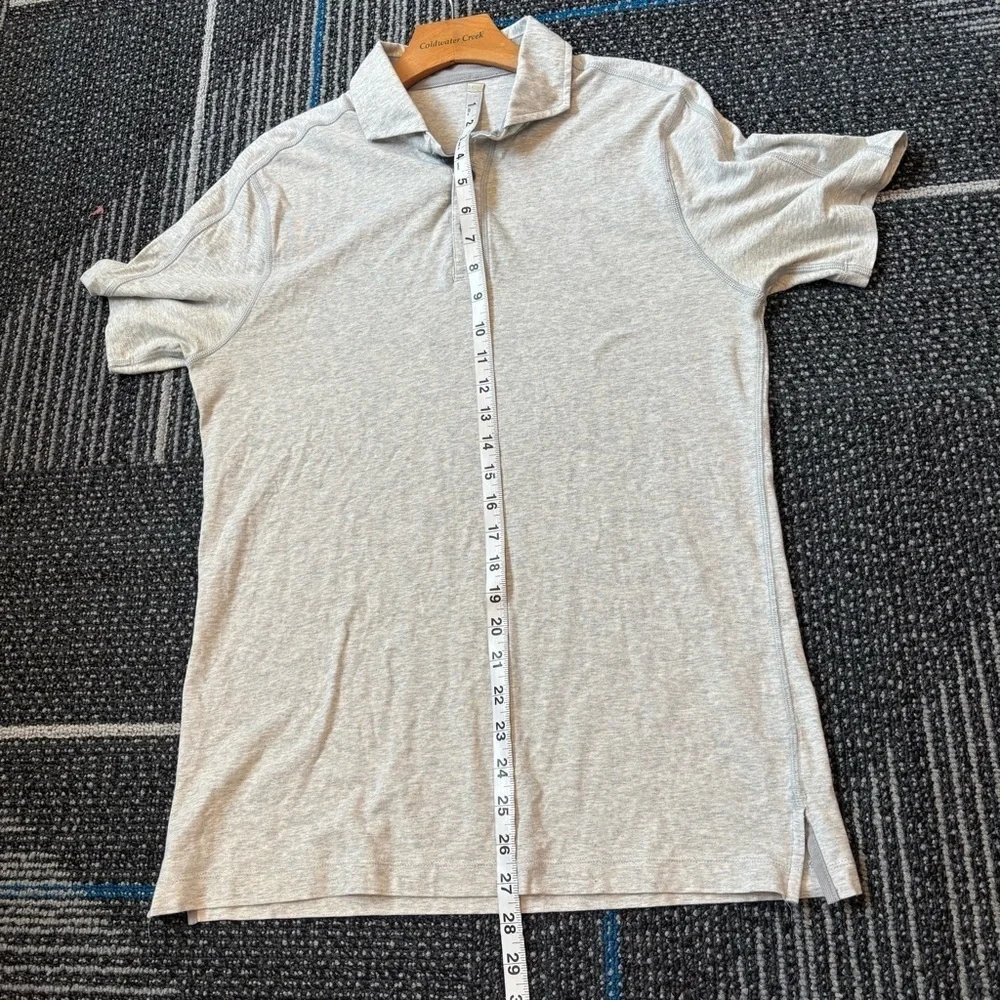 Lululemon Performance Polo Shirt Mens Small Short Sleeve Light Gray - Picture 8 of 8